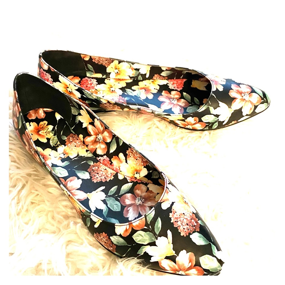 NW Floral Flats- sz10